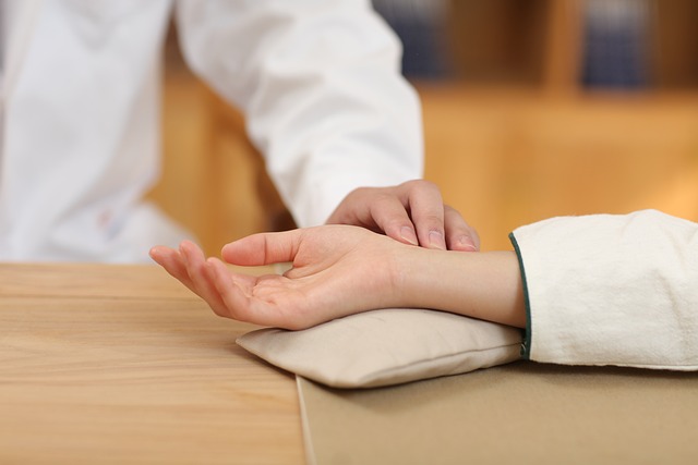 **Dlaczego choroby rzadkie tak często pozostają niezdiagnozowane w małych przychodniach?**